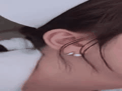 J罩杯护士小恶魔的乳交挤奶服务！宫地莉央巨乳夹击精液诱惑