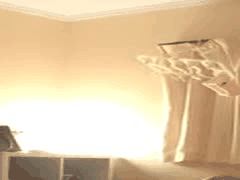 H罩杯素颜女友私密自拍：油滑按摩乳头到清晨高潮的夫妻激情