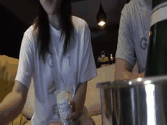 FC2无码素人美少女香月萌中出：下定决心献上真正偶像的诱惑