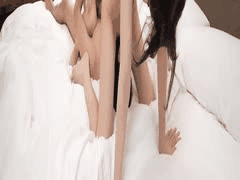 S级美女后宫狂欢：同班顶级女神组队榨干七发精液，无码激情中出