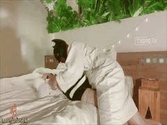 醉酒御梦子：高跟诱惑下的迷醉之夜