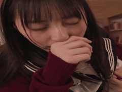 SONE-864 这个美少女学生_看似单纯却暗恋中年老师_甚至遇到痴汉也立刻沉迷_电车 _痴汉 _潮吹 _凌辱