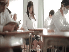 [中字] MIDV-794 痴●的手指技巧太过出色…爱液溢出无法发出声音，我被迷惑而墮落 #高桥保奈美 #痴汉 #电车 #校服