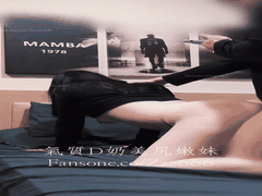 郑原创 _Zzz666 约炮大神 极品身材知名网红露脸 无套骑乘挨个轮着操_2