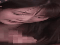 巨乳女友爆乳猛烈诱惑！益坂美亚的乳浪痴女攻势