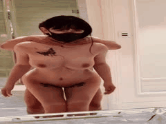 镜前激情碰撞！极品巨乳辣妹完美身材前后入猛烈抽插