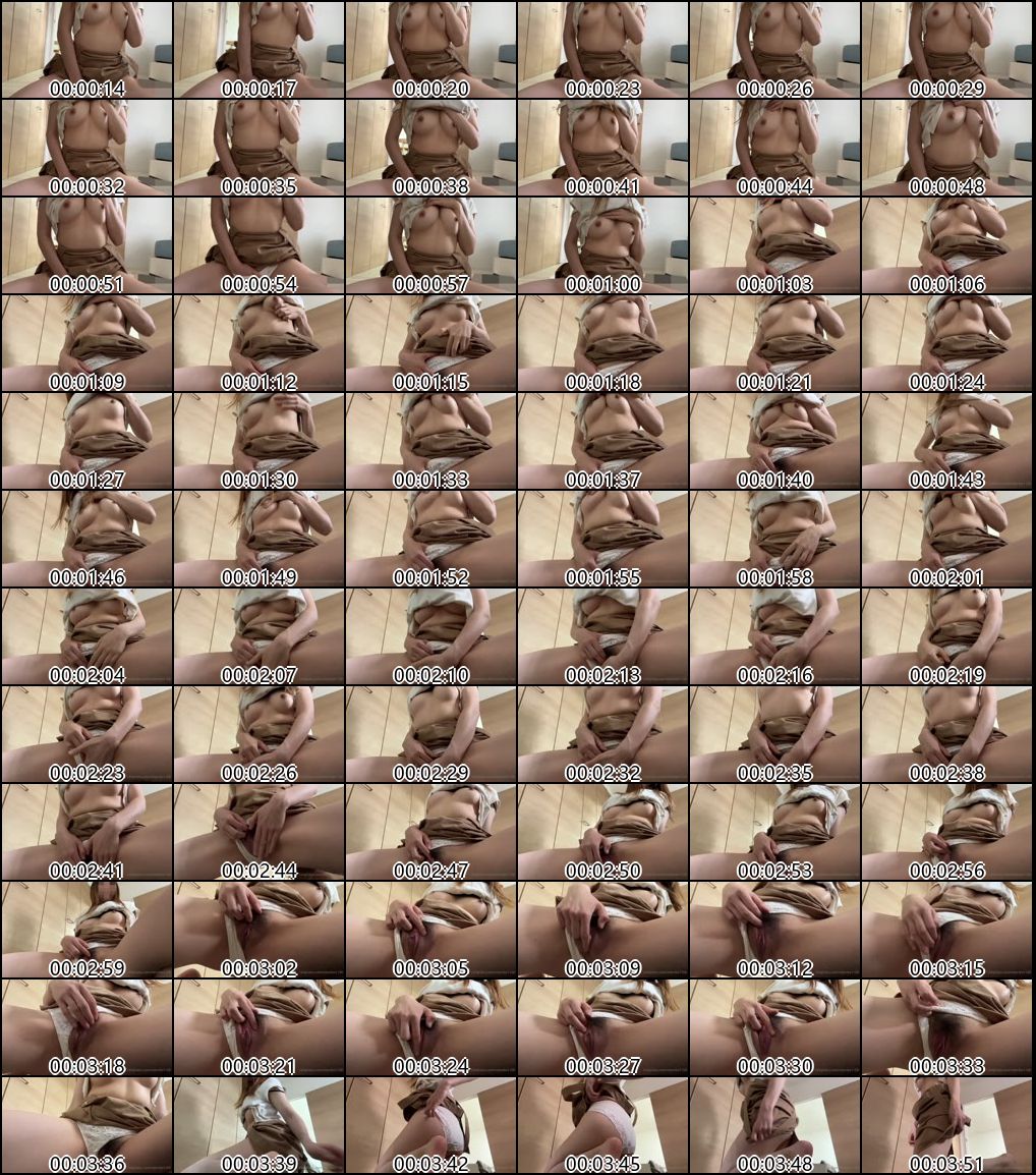 rikoriko11在OnlyFans上的独特魅力展示_4