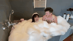 日本高颜值网红Obokozu与外国男友的创意日常与直播花絮_1