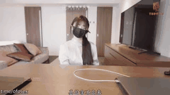 OnlyFans网红娜娜剧情演绎_女老板欠债用肉体偿还的刺激故事