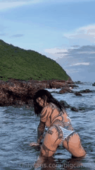 OnlyFans精选_四位华人纹身巨乳博主合集_性感魅力无法挡