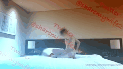 台湾人妻绿帽露出3P多人运动精彩合集