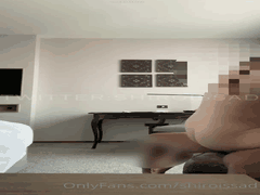 OnlyFans爆乳萝莉Shiro反差婊露脸自拍_暴力后入潮吹群P高潮喷汁狂野