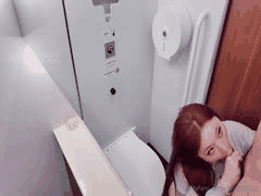 台湾网红kitty kitty 2 OnlyFans付费私拍_高铁厕所惊险口爆_60万粉丝超颜女神