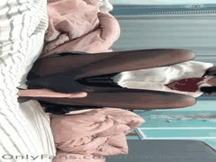 99年大四清纯学生妹反差婊母狗露出自慰合集 - OnlyFans独家精选