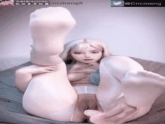 欲梦珠光白丝单人自慰，冒白浆阿黑颜高潮诱惑