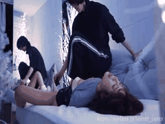 MYFANS超嫩樱花妹Ycancan 3P群P前后夹击激情