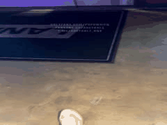 pupuwaifu噗噗的保龄球馆浪漫约会：电玩城拍照亭甜蜜回忆+电梯口爆完美高潮！