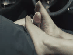 白领少妇车库偷情曝光：OnlyFans米菲兔露脸丝袜足交口爆高潮