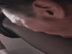 通勤电车上的变态邂逅：退休中年商人遇神秘女人