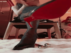 颜值身材媲美明星的美女绿帽传奇：窝囊老公目睹老婆被野男人征服的羞辱故事