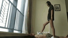 艾彩女王调教男M精选_足控控必看的高质量SM作品