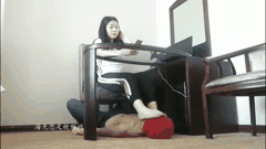 艾彩女王SM调教男M精选合集_足控必看高质量作品