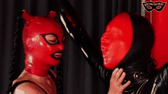 P站胶衣调教合集_多样道具与女主调教男伴的极致体验_1