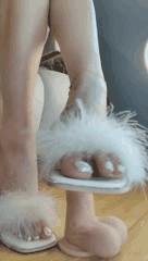 天蝎座胖虎的足交调教合集5丝足与足膜的完美结合_5