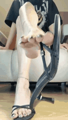 天蝎座胖虎的足交调教合集9尽享丝足魅力_8