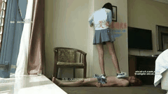 艾彩女王调教男M精选合集_足控调教爱好者必看