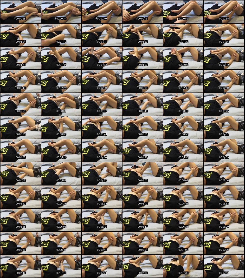 三女联手调教猛男高潮_言语羞辱足交榨精_精神小妹红绿灯游戏太刺激