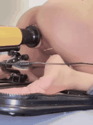 舞蹈生姐姐极致SM调教_暴力异物扩张3P女女狂欢_露出喝尿高潮喷射