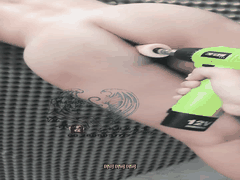 顶级SM大神沧桑S真枪实弹调教女奴_鞭打滴蜡炮机双奴极致折磨_血脉喷张的狂野惩处