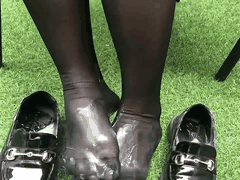 足控福利爆棚_精液射进高跟鞋_让美女穿着走路撸点拉满