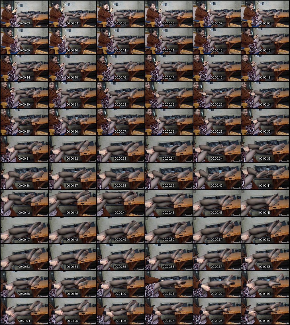 小捷咖啡厅超薄黑丝足底诱惑秀_撩人丝袜足部特写