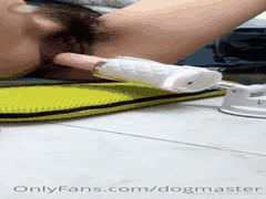 香港女母狗SM调教狂欢_口交滴蜡肛交打桩机全过程