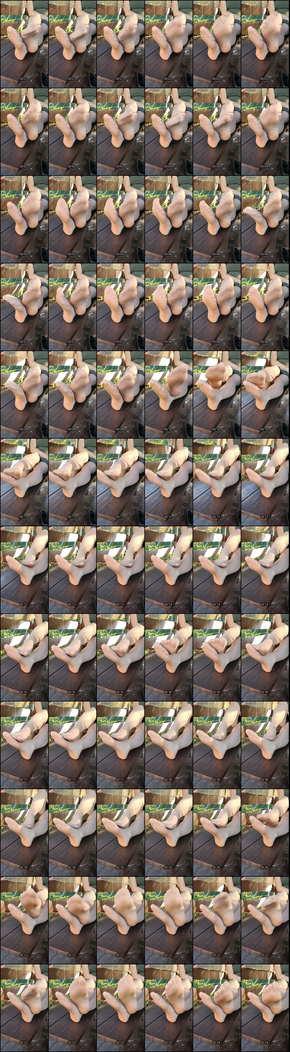 户外归来女友丝足诱惑：骚臭味榨精的最爱！