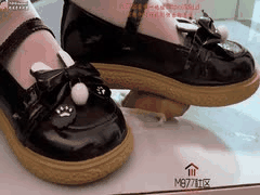 安琪小皮鞋踩踏鞋交，隔板玩法超刺激！