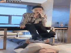 直播调教：极致辱骂男M骚货的羞辱套路