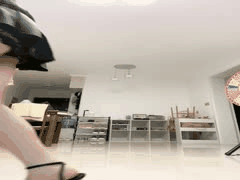 西彤化身母狗遭耳光藤条狂抽 痛叫连连求饶