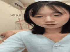 丝袜美人茜茜重鞭调教贱弟弟