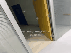 彤彤乖_极品人妻户外自慰露出_刺激人前大胆秀