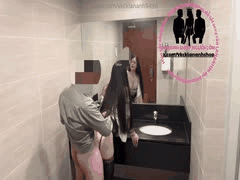 越南绿帽淫妻博主合集：妻子户外勾搭司机外卖小哥，丈夫癖好多P狂欢