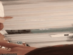 白皙熟女人妻户外口交流出！饥渴骚表情让人欲罢不能