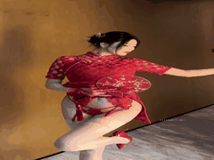 杨晨晨新春旗袍福利诱惑_甜美姬妹春意盎然