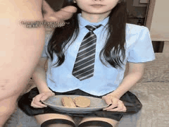 JK制服少女口交取精，玉米面包独特玩法