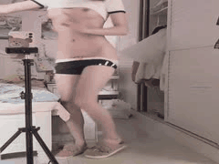 JK学生妹奶熊naixiong9火辣裸舞诱惑