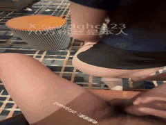 制服小女警的足交诱惑与无套内射激情 - 推特付费资源