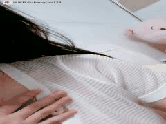 温柔小护士半糖豪乳女神超级巨乳嫩穴诱惑