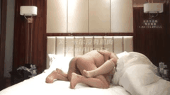 街头猛男搭讪18岁白丝水手服女大_害羞口交后被哄骗破处_紧嫩多汁小穴调教成浪叫小母狗